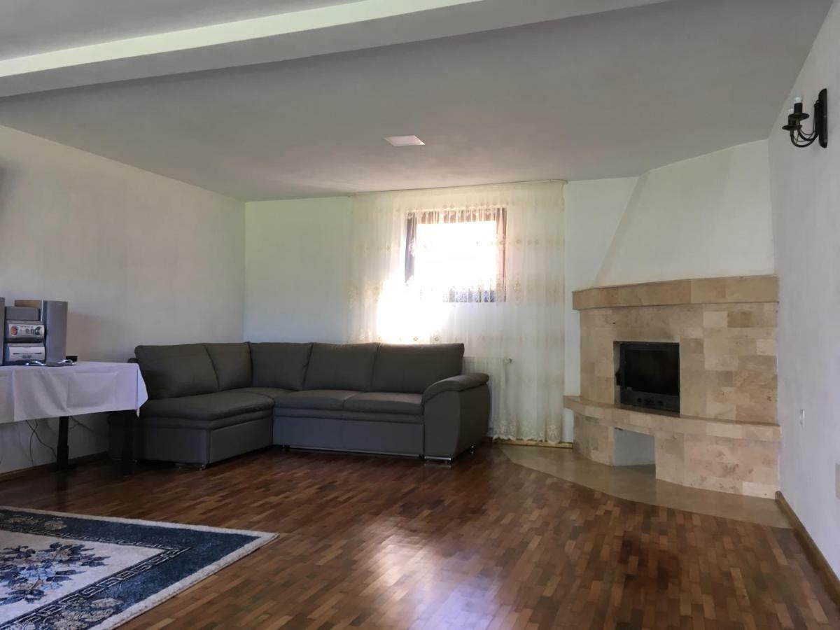 Casa Nova Villa Viseu de Sus Ngoại thất bức ảnh